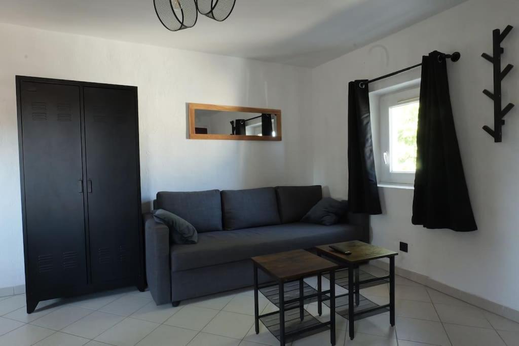 Appartement Centre Ville -- Pierrelatte Ngoại thất bức ảnh
